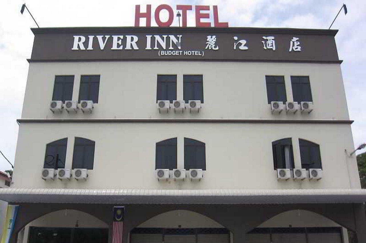 Oyo 301 River Inn Hotel Butterworth Buitenkant foto