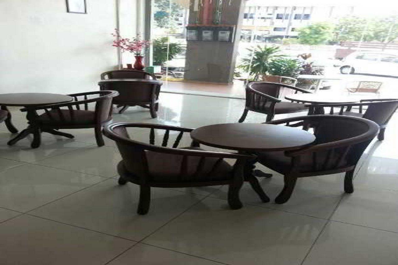 Oyo 301 River Inn Hotel Butterworth Buitenkant foto