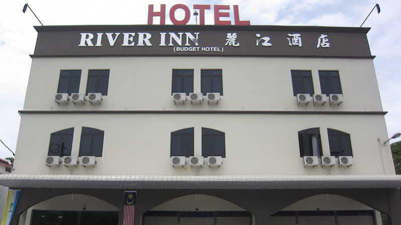Oyo 301 River Inn Hotel Butterworth Buitenkant foto