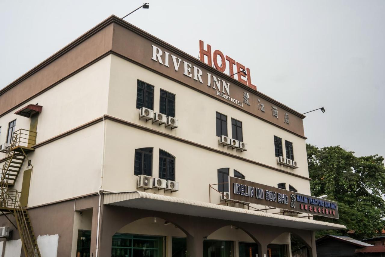 Oyo 301 River Inn Hotel Butterworth Buitenkant foto