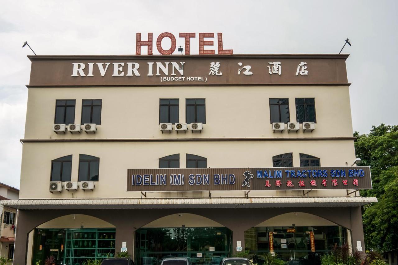 Oyo 301 River Inn Hotel Butterworth Buitenkant foto
